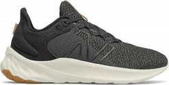 Running shoes New Balance Fresh Foam Roav v2