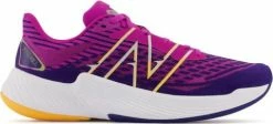 Running shoes New Balance FuelCell Prism v2
