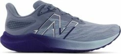 Running shoes New Balance FuelCell Propel v3