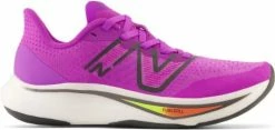 Running shoes New Balance FuelCell Rebel v3