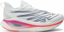 Running shoes New Balance Fuelcell SC Elite v3